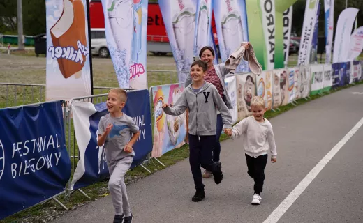Jest zwycięzca Biegu 7 Dolin na 100 km! Dotarł do mety ze świetnym czasem [WIDEO] - 88